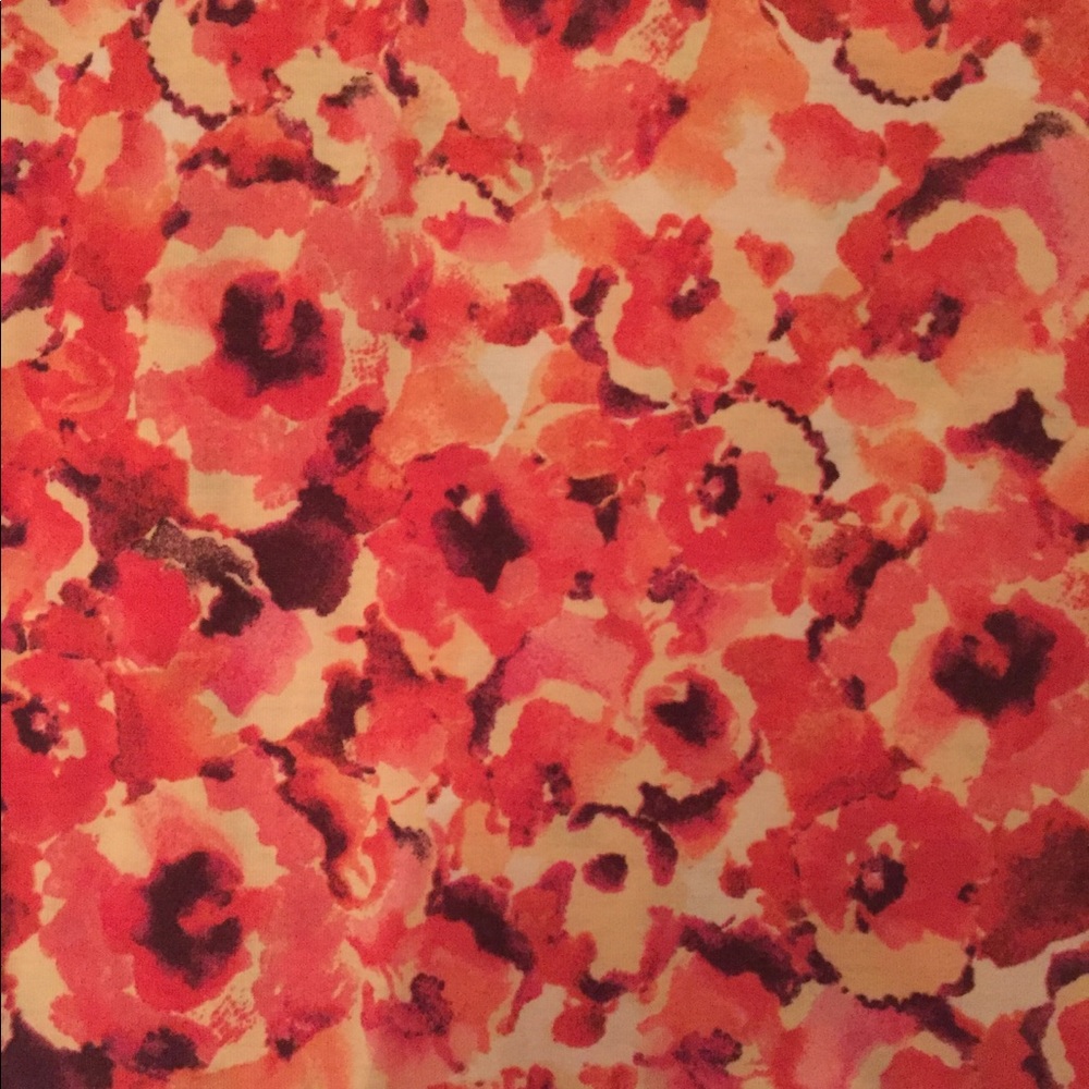 Floral top - Picture 2 of 2